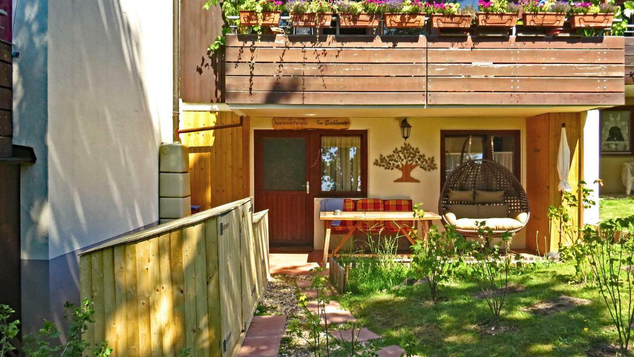 Apartment-Pension Im Eichenweg Waldachtal Esterno foto